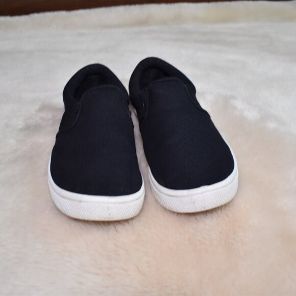 Cat & Jack Black Slip on Slide on Canvas Casual Sneakers Size 13 - Picture 2 of 9